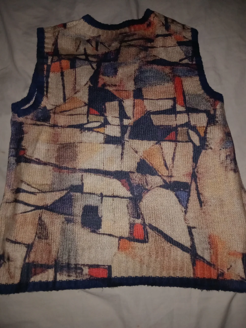 Sleeveless V-Neck Knit Sweater Vest in Beige Multi